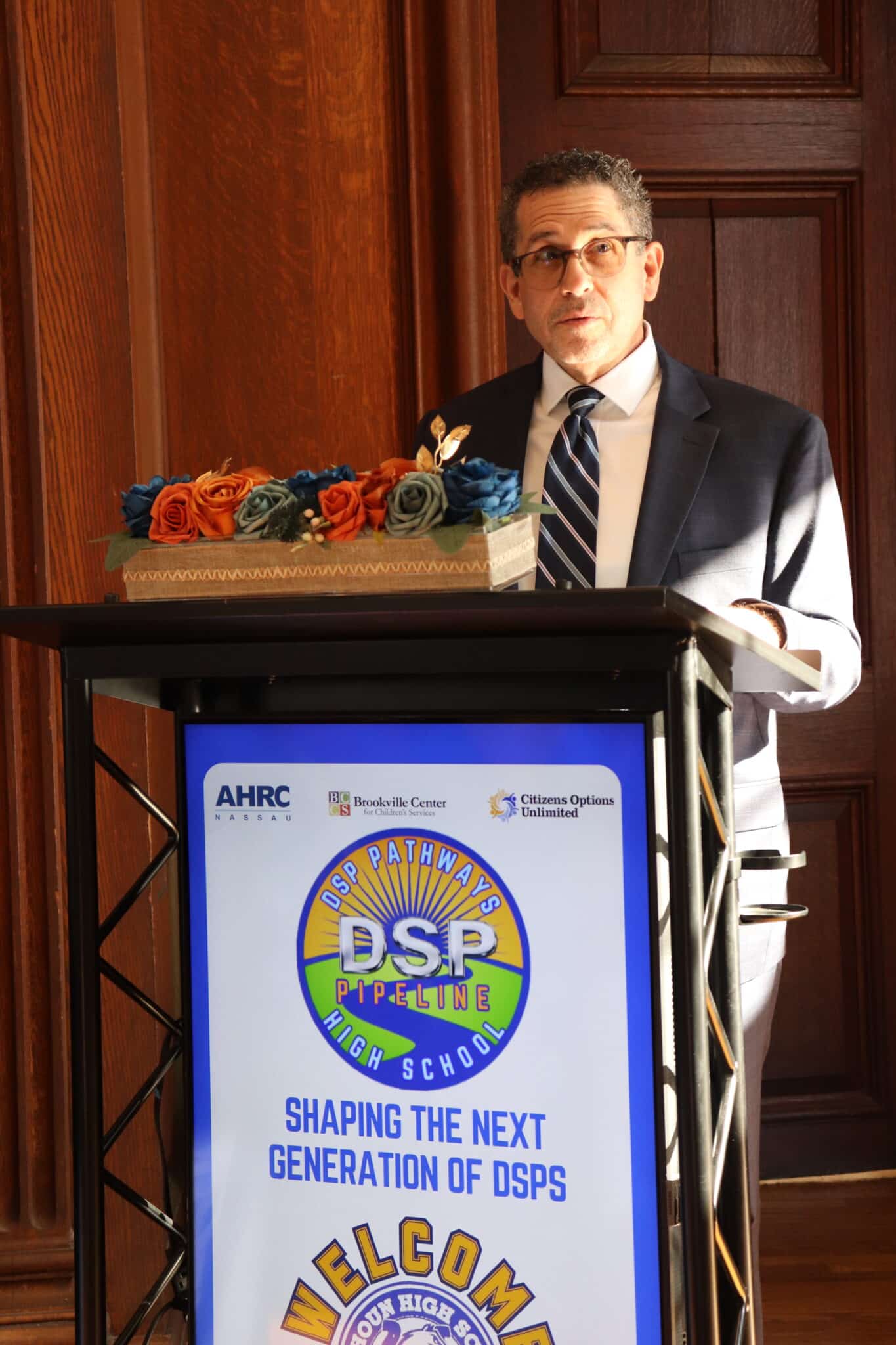 Barry Donowitz, Chief Administrative Officer, speaks at the DSP Pathways event.