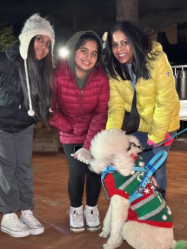 A family enjoys the Frost and Farm Fest